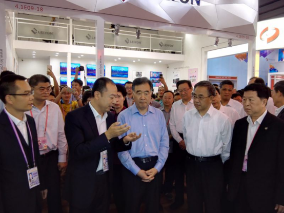 聚焦廣交會(huì)|國(guó)務(wù)院副總理汪洋、烏拉圭總統(tǒng)巴斯克斯矚目九洲